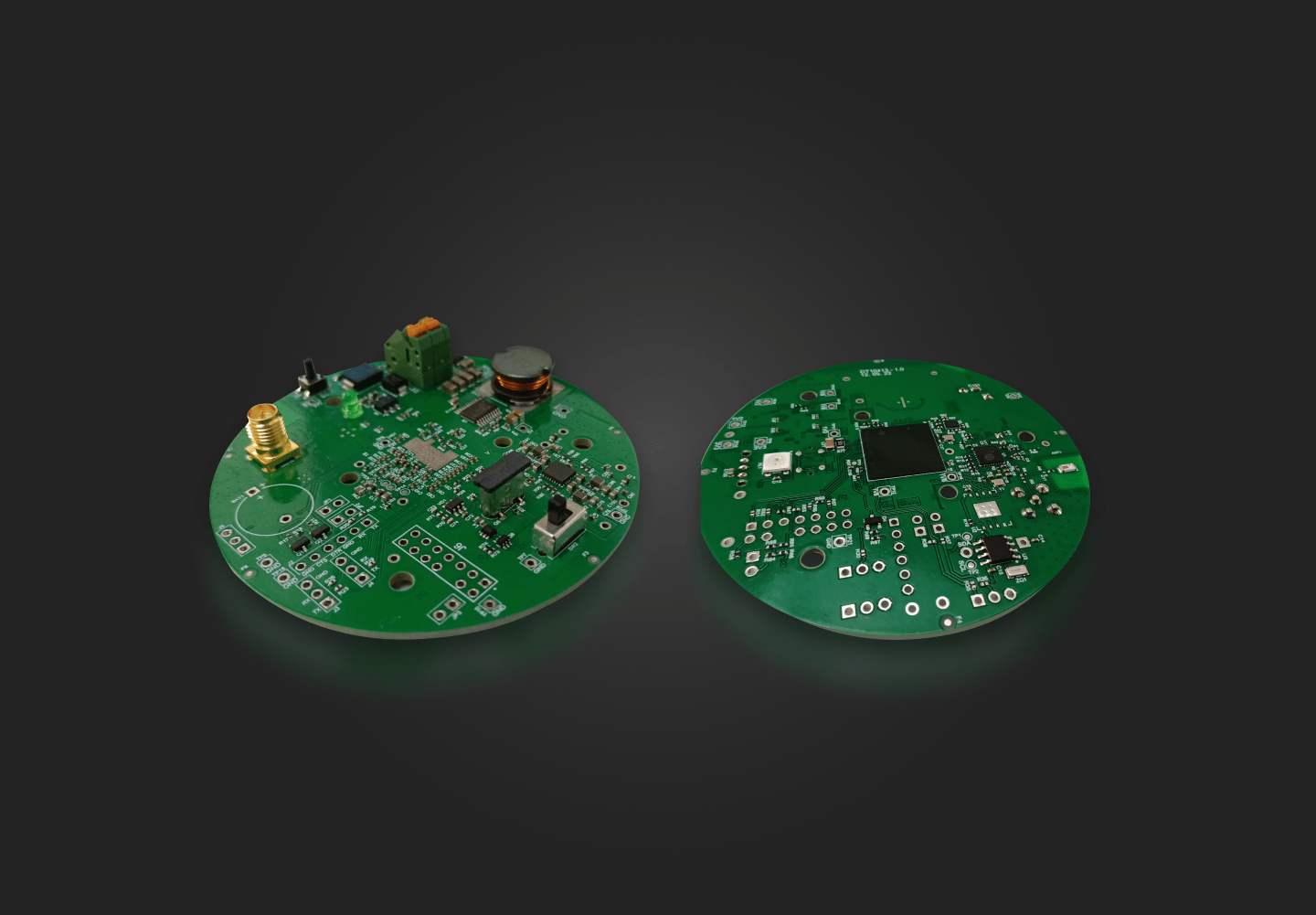 The radar, board with Wifi and BLE